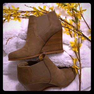 Audrey Brooke Wedge Booties